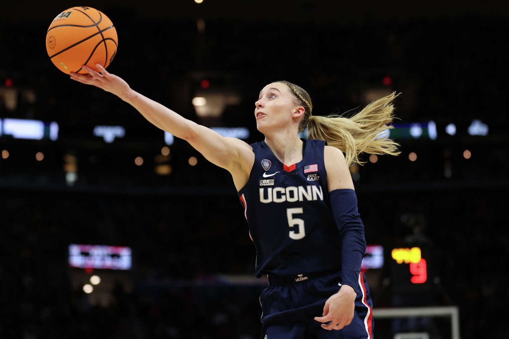 Paige Bueckers Basketball Career